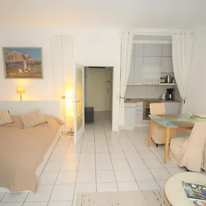 Apartment Inner City By Interhome, Wien