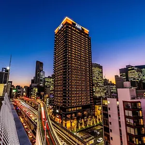 Apa & Umeda Eki Tower מלון אוסקה