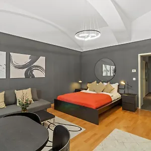 Augarten Residences Apartament