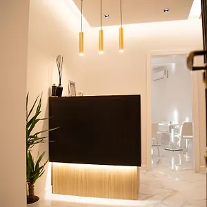 Roxy Luxury House לינה וארוחת בוקר רומא