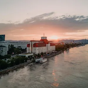 酒店 希尔顿维也纳多瑙河海滨酒店, 维也纳