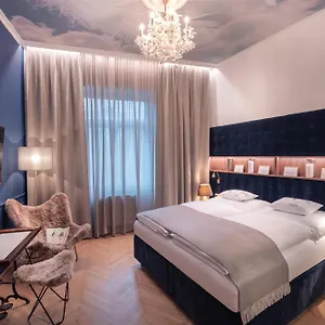 Boutique Donauwalzer Hotel