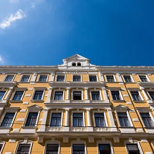 Otel Lehrerhaus, Viyana